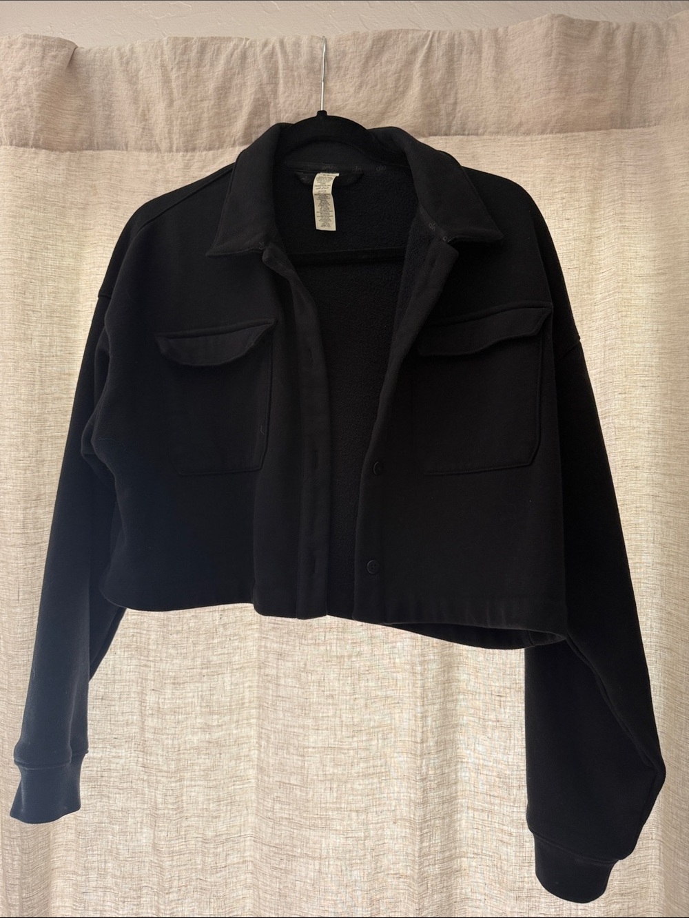 ALO Yoga Cropped Black Utility Jacket